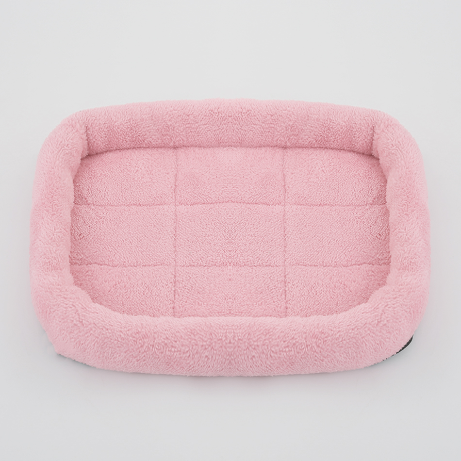 Tapete de cama quadrada macia  - Pet Supplies Plus avaliação e preço